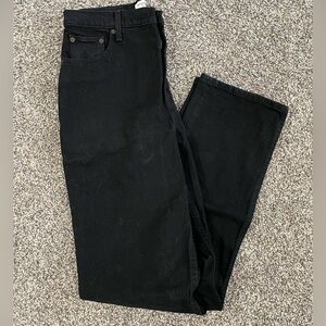 Abercrombie Women’s Ultra High Rise 90s Straight Jean